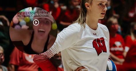 Wisconsin Volleyball Nude Laura Schumacher Leaked!